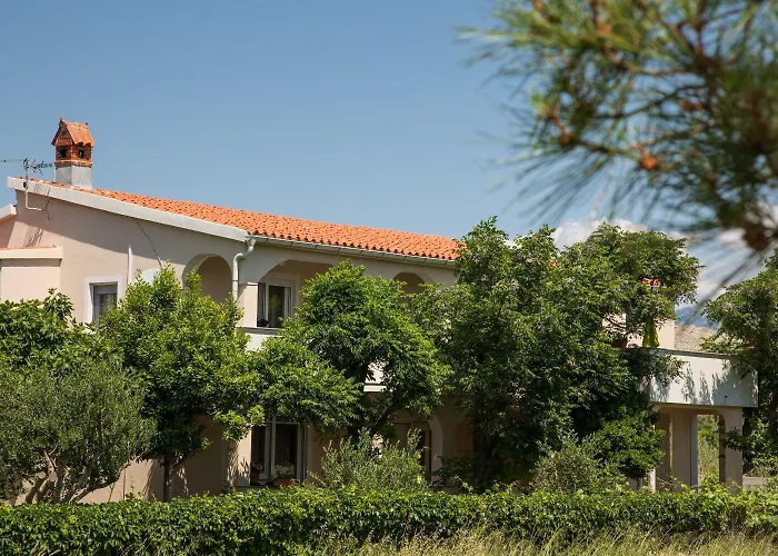 Apartman Ana *