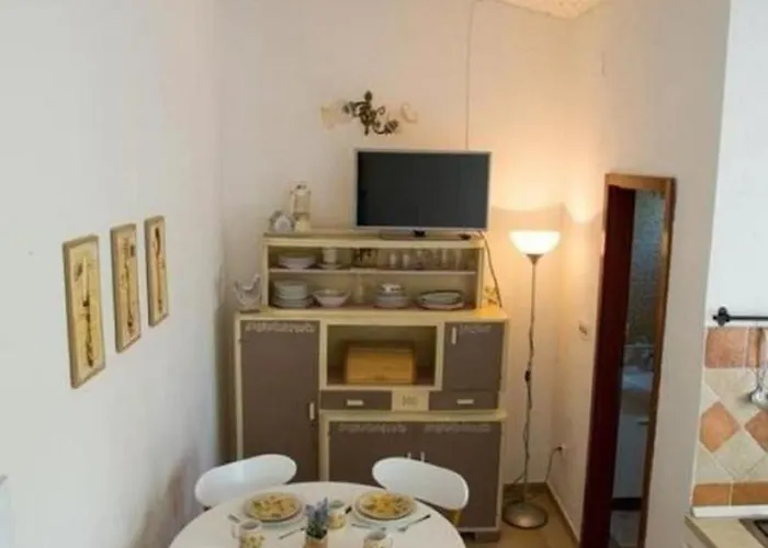 Ana Apartamento *